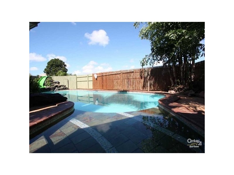 6 Santa Fe Drive, Avoca QLD 4670