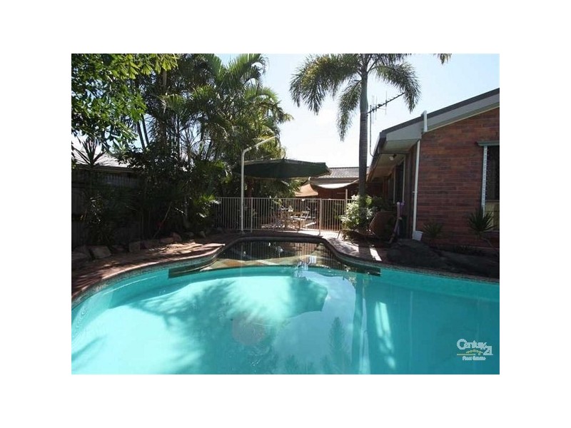 6 Santa Fe Drive, Avoca QLD 4670