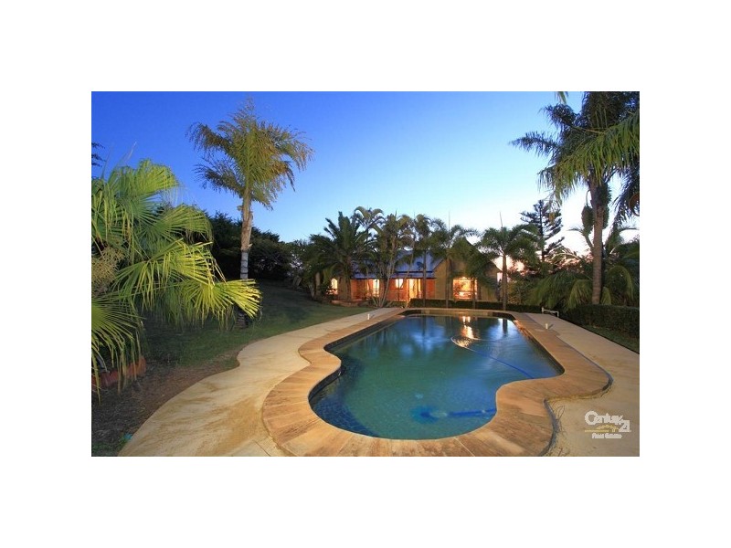 16 Finemore Crescent, Bundaberg East QLD 4670