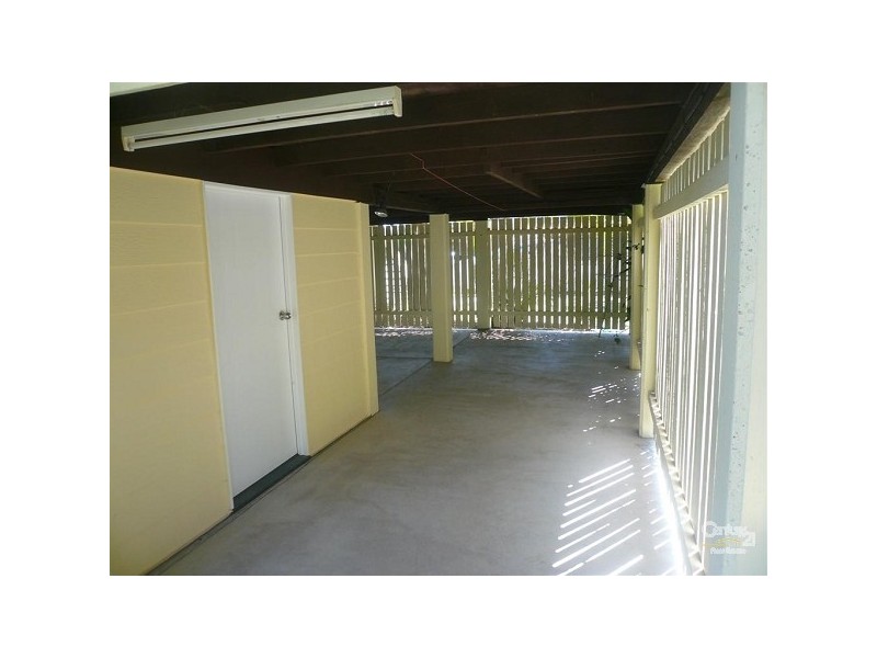 24 Walker Street, Walkervale QLD 4670