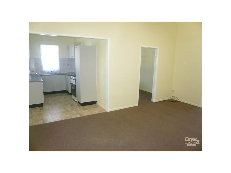 24 Walker Street, Walkervale QLD 4670