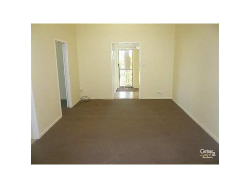 24 Walker Street, Walkervale QLD 4670