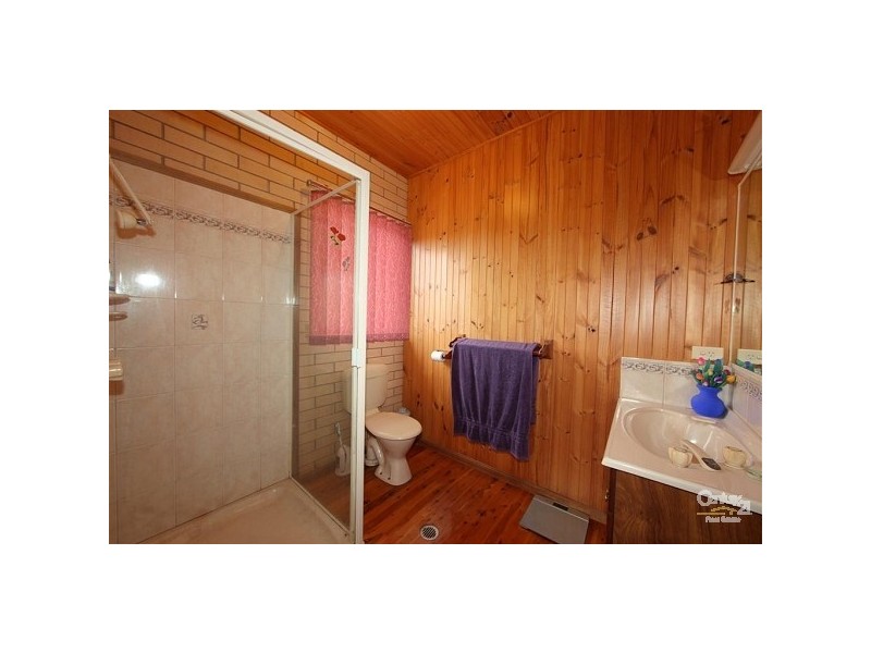 31 Mark Road, Branyan QLD 4670