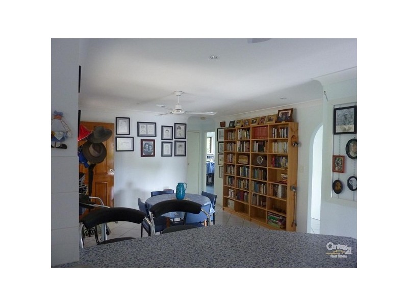 19 Poinciana Court, Moore Park Beach QLD 4670