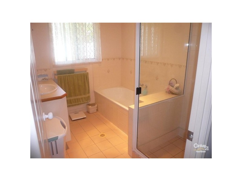 20 Swan Drive, Kalkie QLD 4670