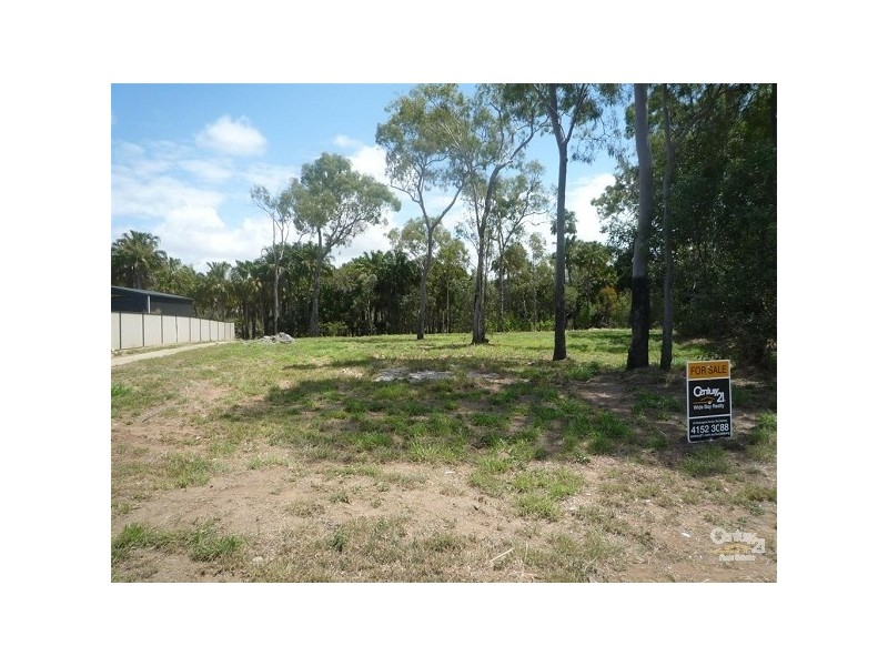 41 Regency Road, Moore Park Beach QLD 4670