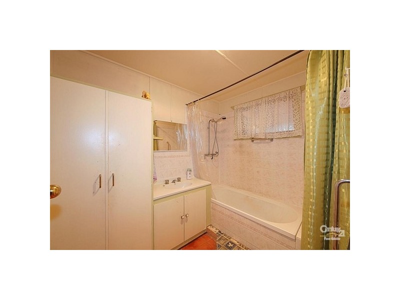 31 Greathead Road, Kepnock QLD 4670