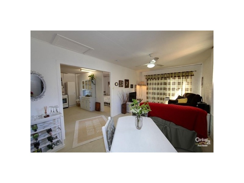 10 Mellor Street, Avenell Heights QLD 4670