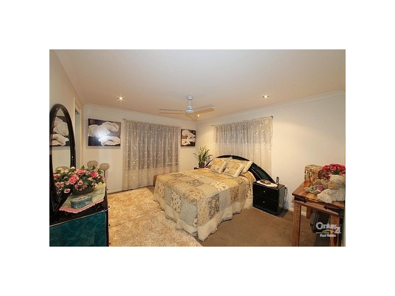 11 Black Beauty Court, Kensington QLD 4670