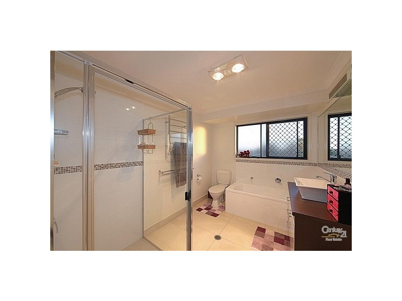 11 Black Beauty Court, Kensington QLD 4670