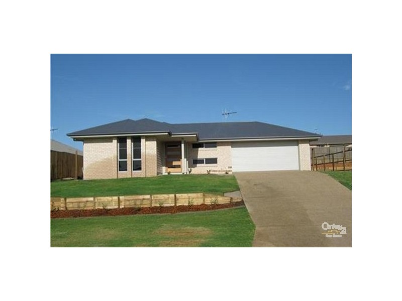 4 Pinnacle Court, Avoca QLD 4670