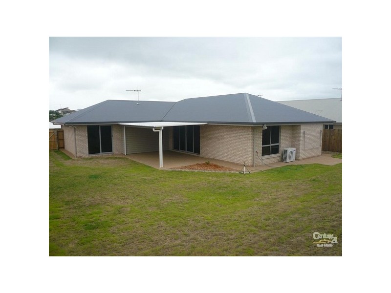 4 Pinnacle Court, Avoca QLD 4670
