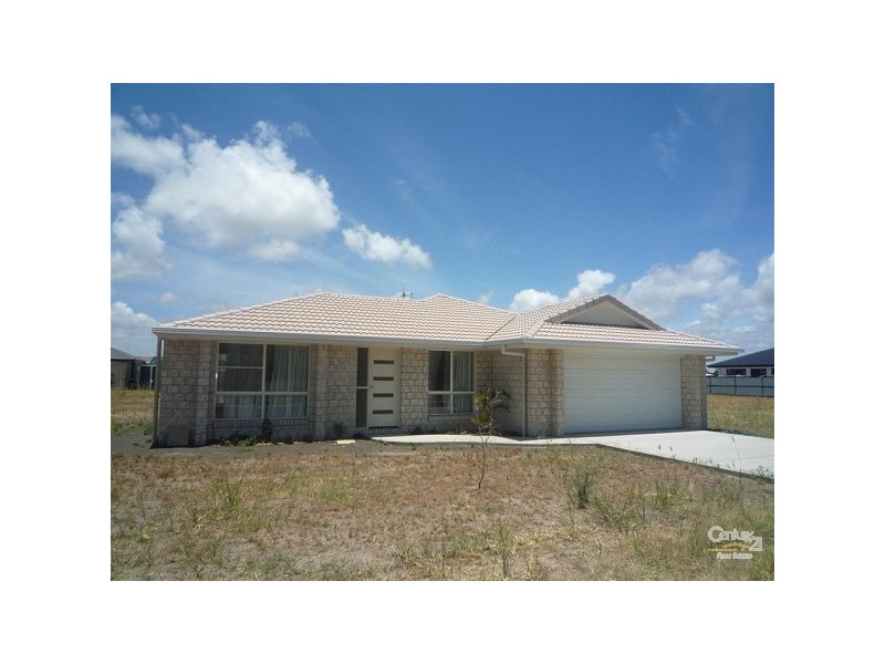 20 Avalon, Burnett Heads QLD 4670