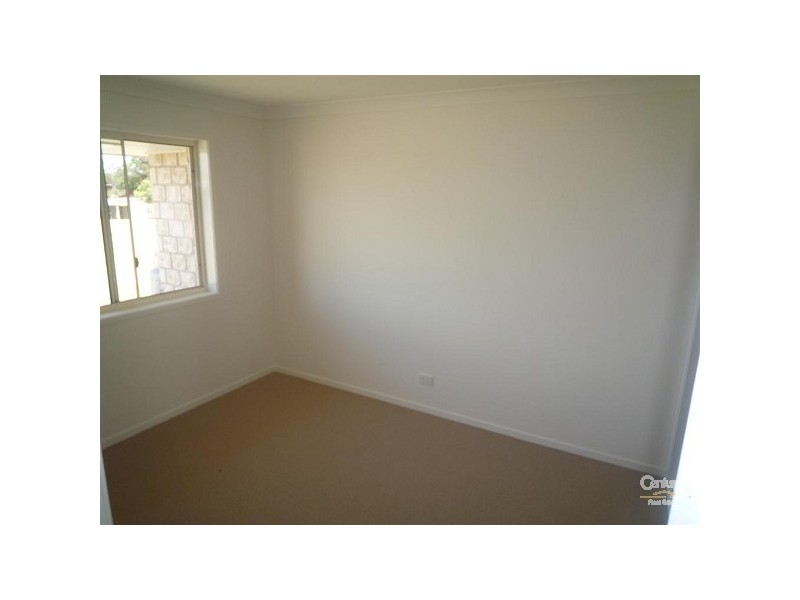 20 Avalon, Burnett Heads QLD 4670