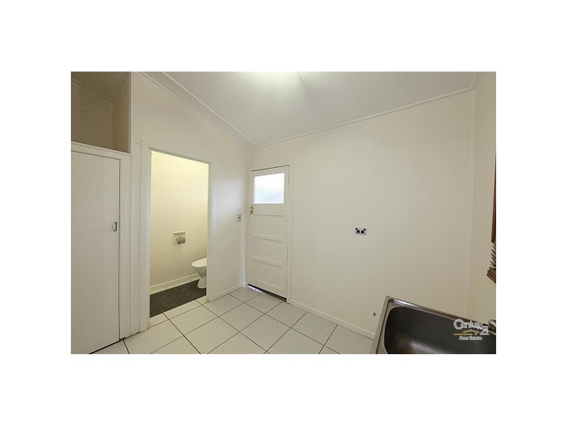 23 Baker Street, Kepnock QLD 4670