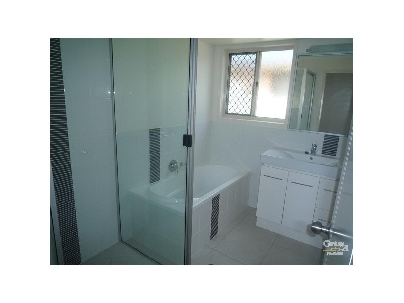 21 Wearing Road, Bargara QLD 4670