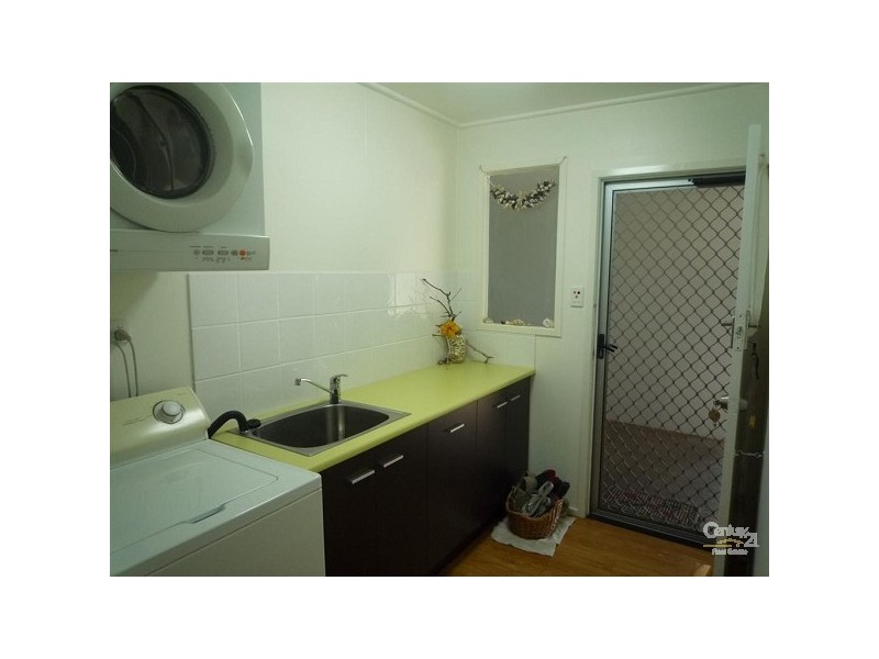 3 Stibe, Millbank QLD 4670