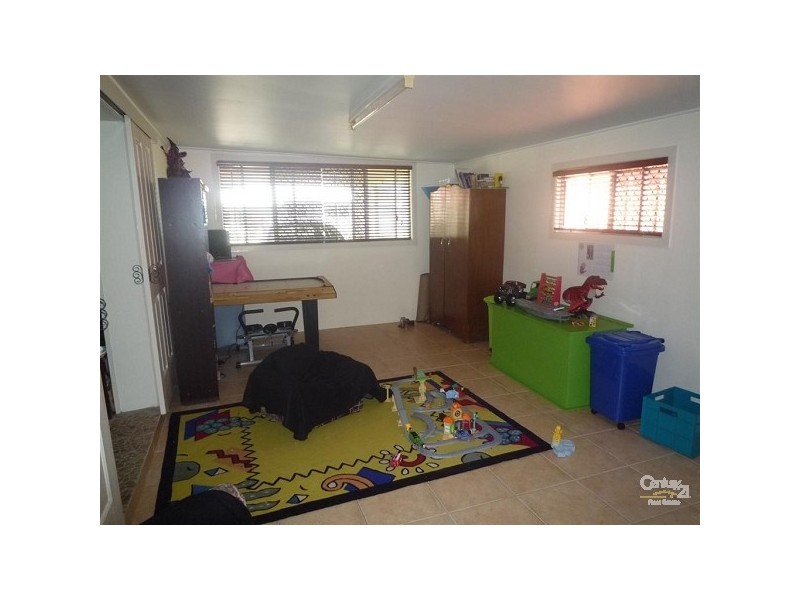 2 One Mile Road, Bundaberg North QLD 4670