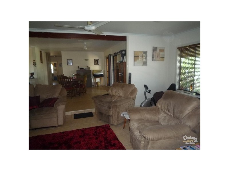 2 One Mile Road, Bundaberg North QLD 4670