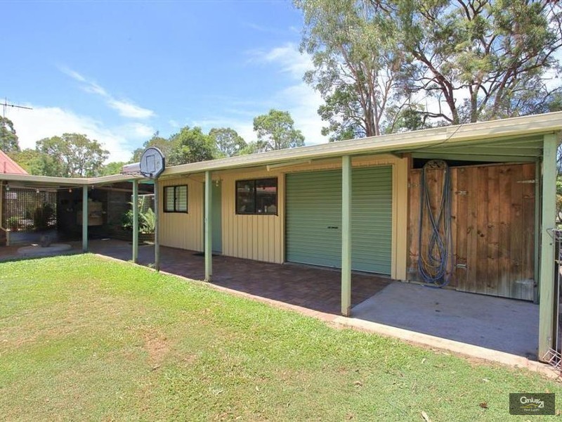 18 Wonderland Avenue, Branyan QLD 4670