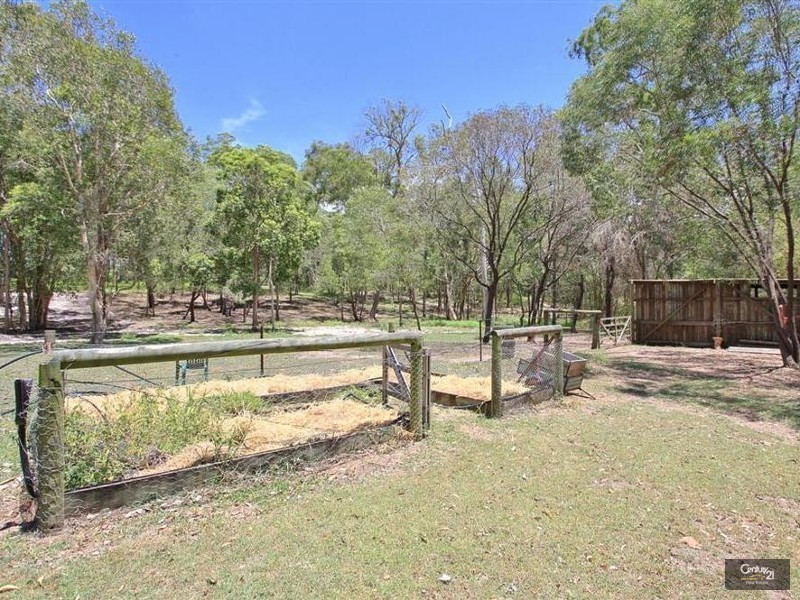 18 Wonderland Avenue, Branyan QLD 4670