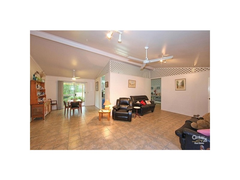 12 Currawong Road, Gooburrum QLD 4670