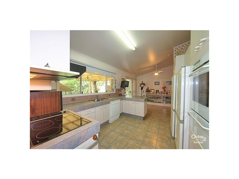 12 Currawong Road, Gooburrum QLD 4670