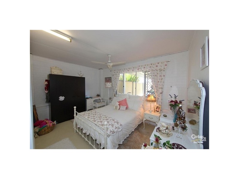 10 Mellor Street, Avenell Heights QLD 4670