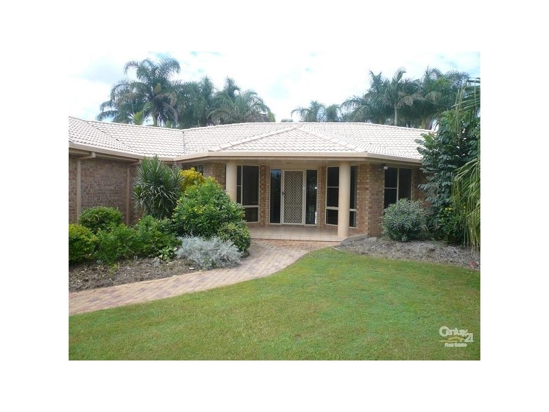 2 St Lucia Crescent, Avoca QLD 4670