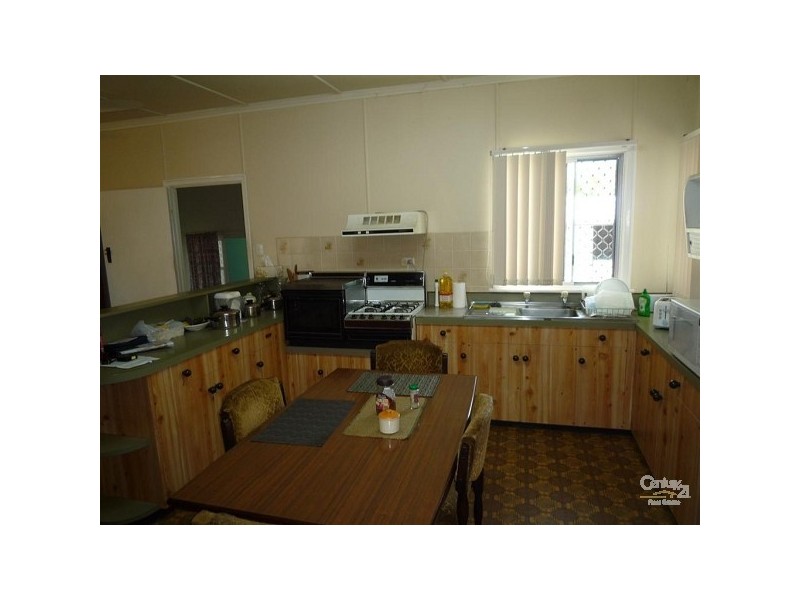 28 Churchill Street, Svensson Heights QLD 4670