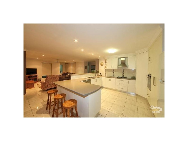 10 McShea Court, Avoca QLD 4670