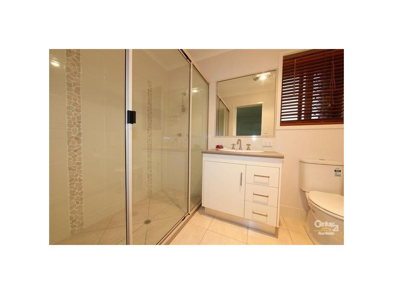 10 McShea Court, Avoca QLD 4670