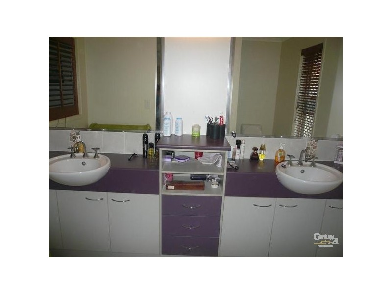 47 Chancellor Drive, Avenell Heights QLD 4670