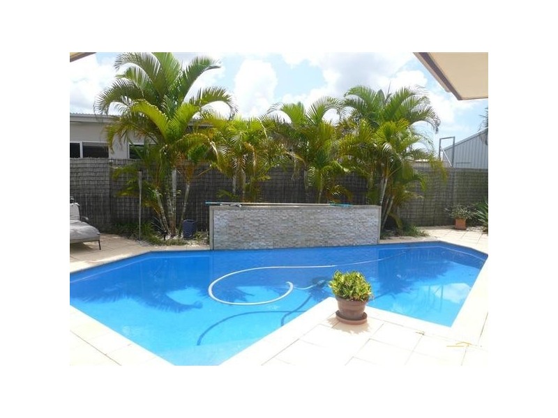 47 Chancellor Drive, Avenell Heights QLD 4670