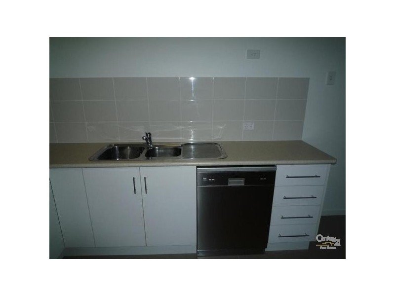 66 Anderson Street, Avenell Heights QLD 4670