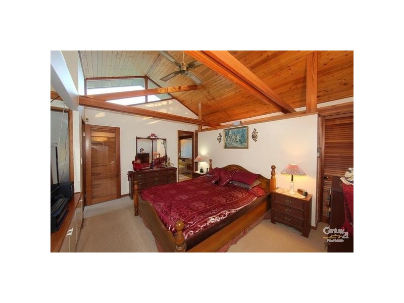 54 McNeilly Street, Svensson Heights QLD 4670