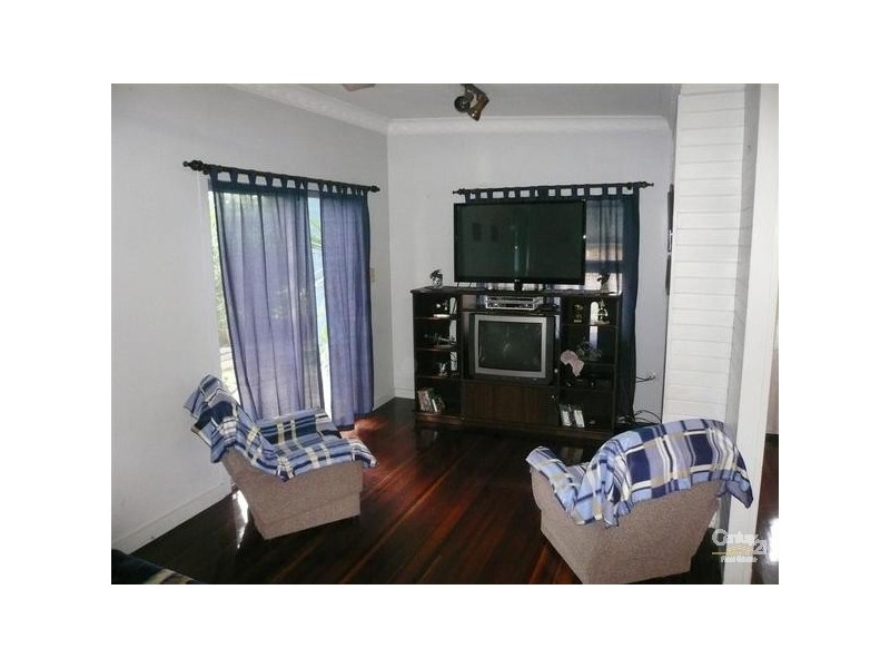 32 Morshead Street, Avenell Heights QLD 4670