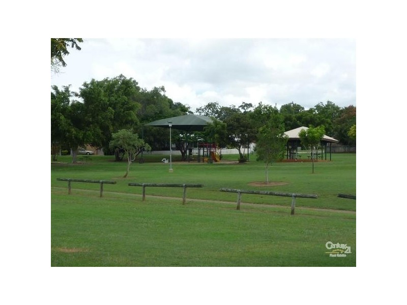 22 Waratah Drive, Avoca QLD 4670