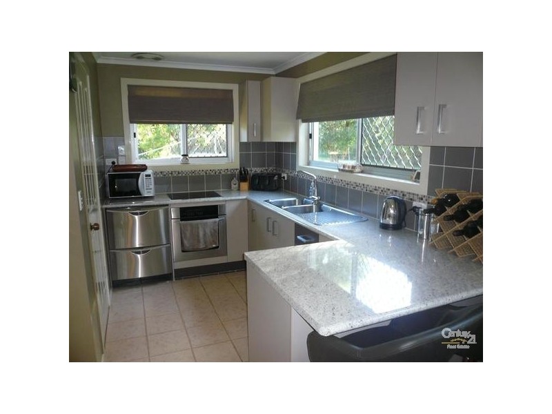 386 Clayton Road, Alloway QLD 4670