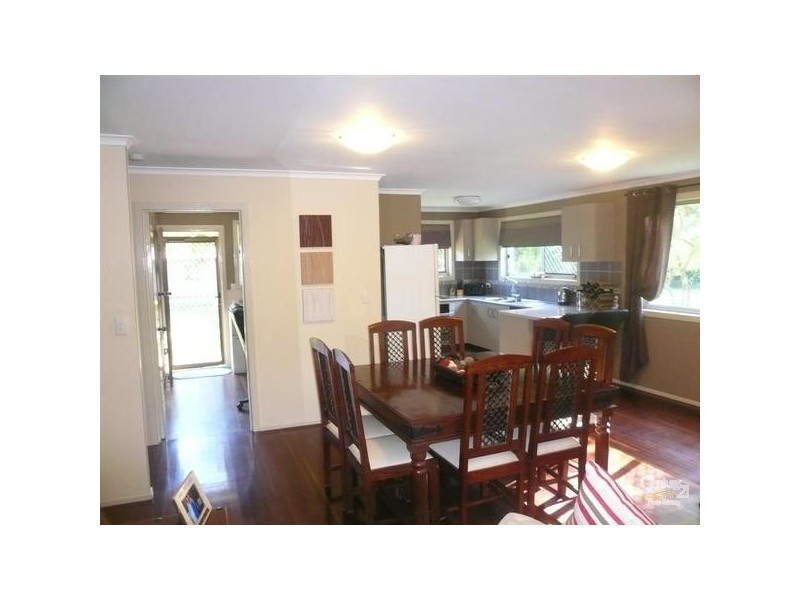 386 Clayton Road, Alloway QLD 4670