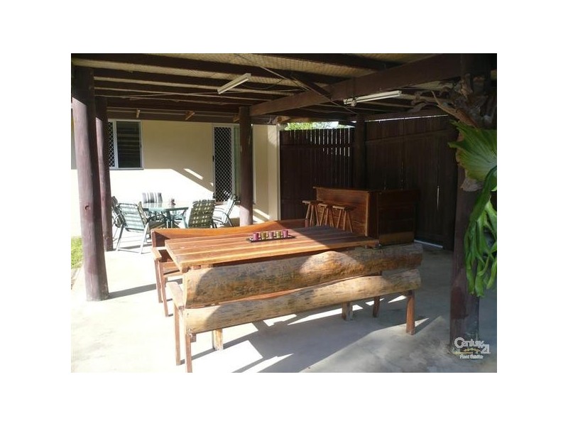 386 Clayton Road, Alloway QLD 4670