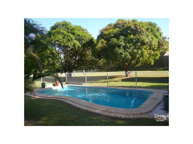 386 Clayton Road, Alloway QLD 4670