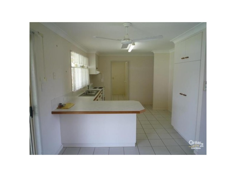 15 Seymour Avenue, Kalkie QLD 4670