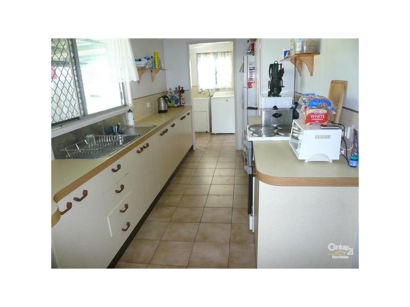 12 Mckenzies Road, Bundaberg North QLD 4670