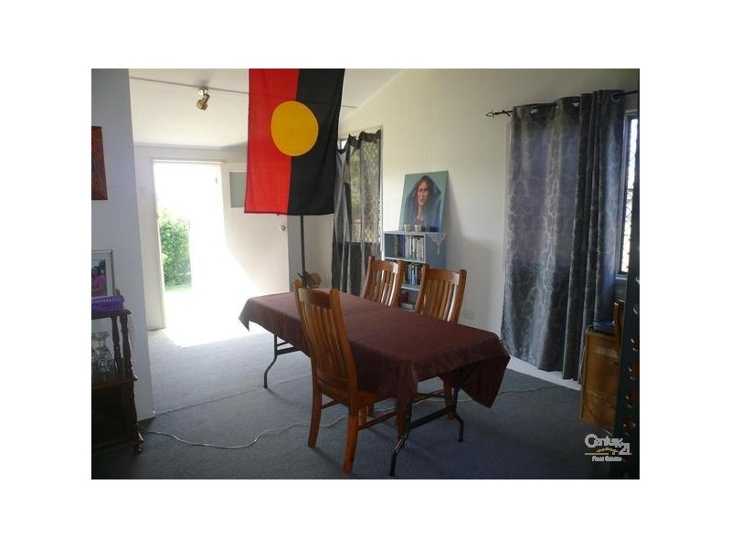 12 Mckenzies Road, Bundaberg North QLD 4670