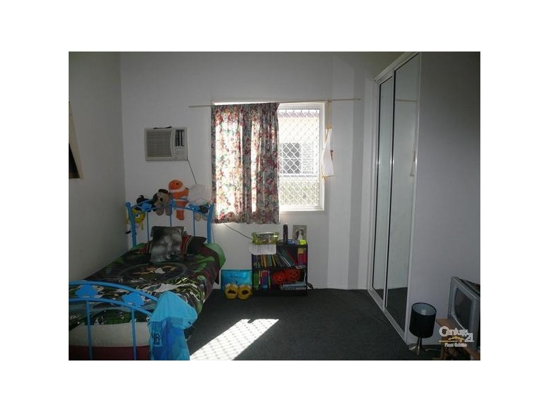 12 Mckenzies Road, Bundaberg North QLD 4670