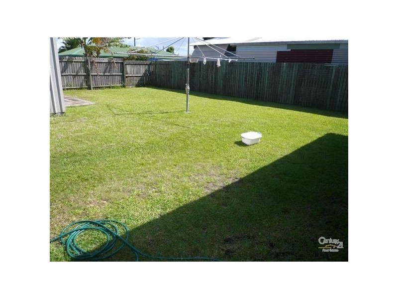 12 Mckenzies Road, Bundaberg North QLD 4670