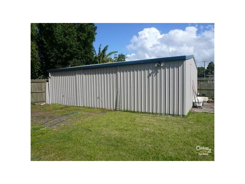 12 Mckenzies Road, Bundaberg North QLD 4670