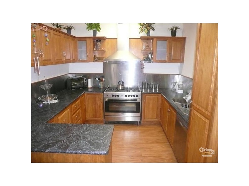 19 Gooburrum Road, Gooburrum QLD 4670