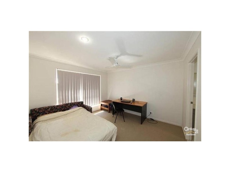 4 Avalon Street, Burnett Heads QLD 4670